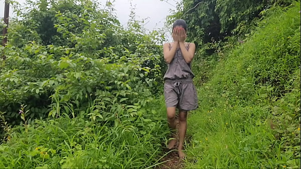 Desi girl fucked well by brother-in-law outside